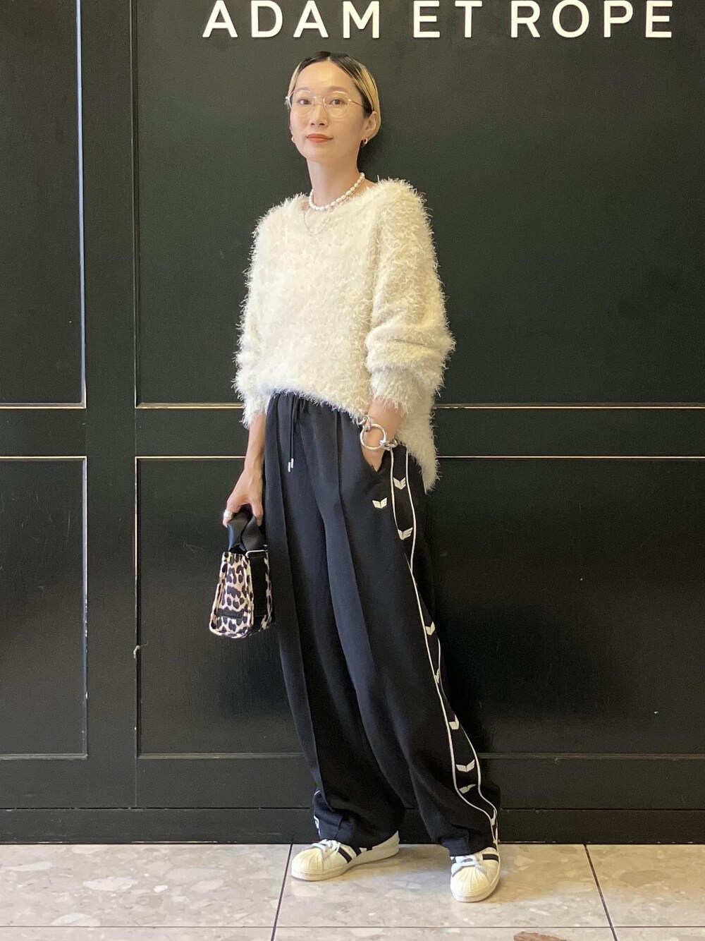 ADAM ET ROPE'(アダムエロペ)の「フラッフィーニットプル ADAM ET ROPE'(アダムエロペ)の「フラッフィーニットプル