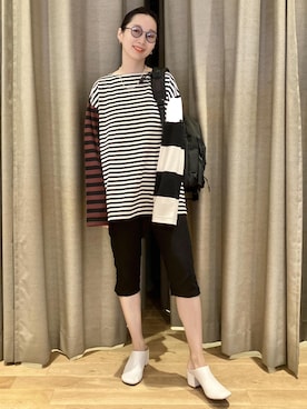 「クルーネック」｜「アイテム（その他シューズ）」を使った、MATSUMURAさん（レディース・159cm）の夏コーディネート
