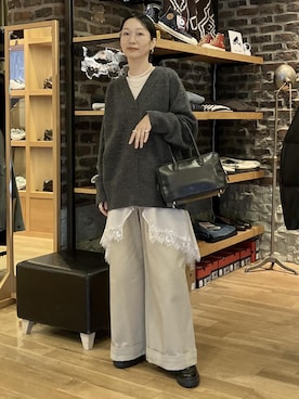 「アイテム（チノパンツ）」を使った、MATSUMURAさん（レディース・159cm・40代）の秋コーディネート