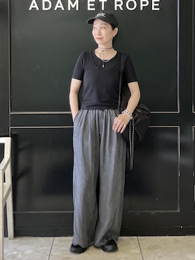 「NOMADIS（ノマディス）のアイテム」を使った、MATSUMURAさん（レディース・159cm）の春コーディネート