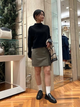 「カシミヤ」｜「アイテム（その他シューズ）」を使った、オナカさん（レディース・153cm）の冬コーディネート