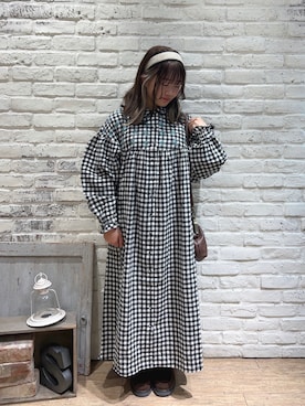 「チェックワンピース」｜「アイテム（アクセサリー）」を使った、ことり🐥さん（レディース・147cm）の秋コーディネート