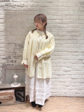 「イエロー」｜「アイテム（チュニック）」を使った、ことり🐥さん（レディース・147cm）の春コーディネート