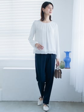 「アイテム（パンツ）」を使った、nissen Tall Modelsさん（レディース・176cm）の秋コーディネート