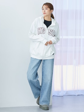 「アイテム（アウトドア/スポーツ）」を使った、nissen Tall Modelsさん（レディース・173cm）の秋コーディネート