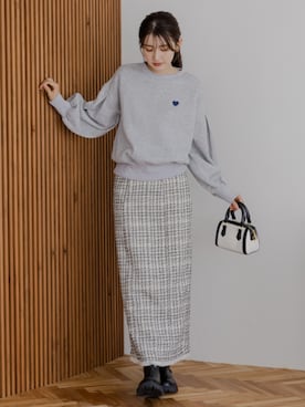 「レギュラー」｜「アイテム（スウェット）」を使った、nissen Tall Modelsさん（レディース・169cm）の秋コーディネート
