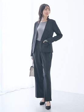 「アイテム（フォーマルスーツ/小物）」を使った、nissen Tall Modelsさん（レディース・176cm）の秋コーディネート