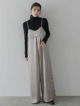 「アイテム（オールインワン・サロペット）」を使った、nissen Tall Modelsさん（レディース・174cm）の秋コーディネート