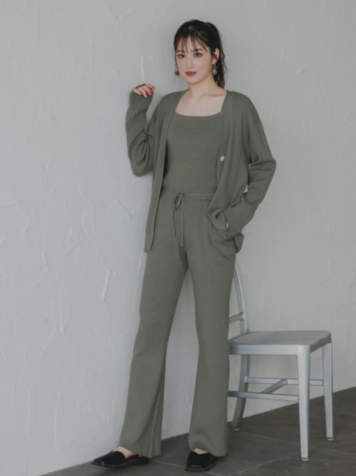 Hellstar グラフィックフーディ＆フレアパンツセット Hellstar グラフィックフーディ＆フレアパンツセット