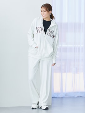 「アイテム（アウトドア/スポーツ）」を使った、nissen Tall Modelsさん（レディース・173cm）の秋コーディネート