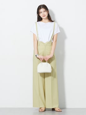 「nissen（ニッセン）の高身長　ONにもOFFにも使えるキレイ見えドルマンスリーブカットソー（トールサイズ）（Tシャツ/カットソー、ホワイト系）」を使った、nissen Tall Modelsさん（レディース・173cm）の春コーディネート