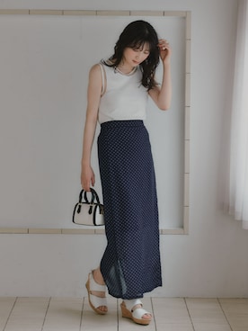 「slattgir（スラットジール）の高身長　ポイントシアータンクトップ（トールサイズ）Essenave（Tシャツ/カットソー、ホワイト系）」を使った、nissen Tall Modelsさん（レディース・173cm）の夏コーディネート
