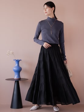 「アイテム（スカート）」を使った、nissen Tall Modelsさん（レディース・176cm）の秋コーディネート