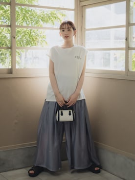 「アイテム（Tシャツ/カットソー）」を使った、nissen Tall Modelsさん（レディース・170cm）の春コーディネート