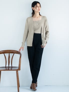 「アイテム（パンツ）」を使った、nissen Tall Modelsさん（レディース・176cm）の秋コーディネート