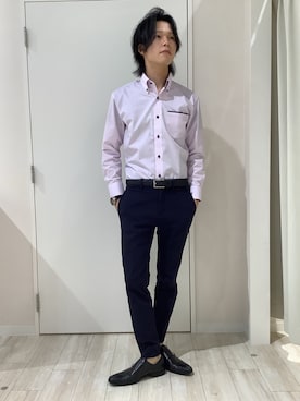 「アイテム（ビジネスシャツ）」を使った、TOKYO SHIRTS OUTLET 北九州アウトレット店さん（メンズ・172cm）の秋コーディネート