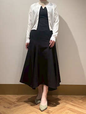 「31 Sons de mode（トランテアン　ソン　ドゥ　モード）の2026春夏新作 サイドベルトマーメイドジャンスカ（ジャンパースカート、ブラック系）」を使った、モユク札幌店さん（レディース・159cm）の春コーディネート