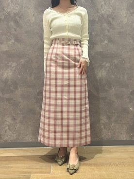 「31 Sons de mode（トランテアン　ソン　ドゥ　モード）の2026春夏新作 ベルト付きタイトスカート（ジャンパースカート、ピンク系）」を使った、モユク札幌店さん（レディース・159cm）の春コーディネート