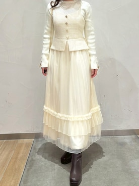 「アイテム（ジャンパースカート）」を使った、モユク札幌店さん（レディース・158cm）の冬コーディネート