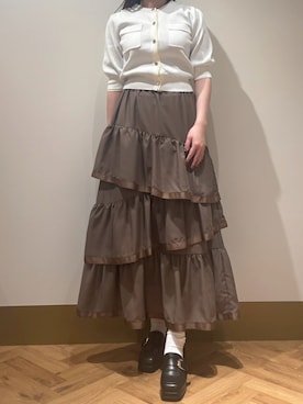 「31 Sons de mode（トランテアン　ソン　ドゥ　モード）の2026春夏新作 アシメティアードスカート（スカート、ブラウン系）」を使った、モユク札幌店さん（レディース・159cm）の春コーディネート