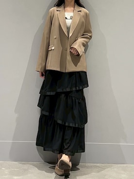 「31 Sons de mode（トランテアン　ソン　ドゥ　モード）の2026春夏新作 アシメティアードスカート（スカート、ブラック系）」を使った、モユク札幌店さん（レディース・159cm）の春コーディネート