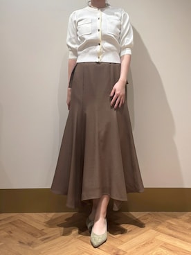 「31 Sons de mode（トランテアン　ソン　ドゥ　モード）の2026春夏新作 サイドベルトマーメイドジャンスカ（ジャンパースカート、ブラウン系）」を使った、モユク札幌店さん（レディース・159cm）の春コーディネート