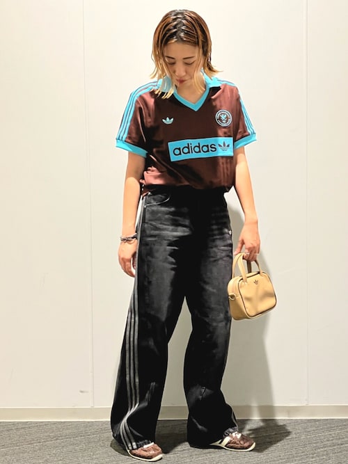 adidas オリジナルス ゲームシャツ サッカーにインスパイアされたグラフィック ジャージー / ゲーム