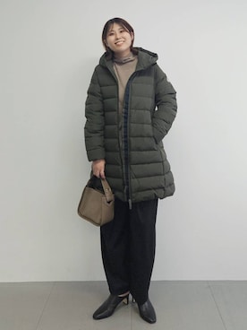 「アイテム（ダウンジャケット/コート）」を使った、ISHIIさん（レディース・166cm）の秋コーディネート