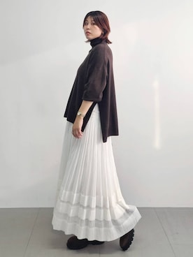 「MOHI（モヒ）のアイテム（ブーツ）」を使った、ISHIIさん（レディース・166cm）の秋コーディネート