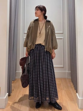 「JAMIRAY（ジャミレイ）のアイテム」を使った、ISHIIさん（レディース・166cm）の秋コーディネート