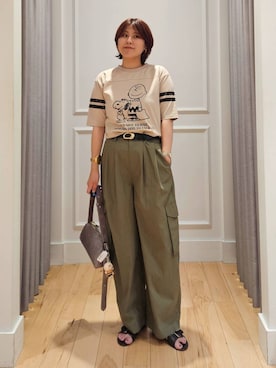 「アイテム（カーゴパンツ）」を使った、ISHIIさん（レディース・166cm・30代）の夏コーディネート