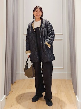 「アイテム（ダウンジャケット/コート）」を使った、ISHIIさん（レディース・166cm）の秋コーディネート