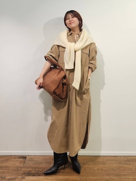 「アイテム（シャツワンピース）」を使った、ISHIIさん（レディース・166cm）の秋コーディネート