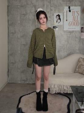 「CELINE（セリーヌ）のアイテム」を使った、胡熊もえさん（レディース・153cm）の秋コーディネート