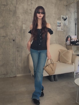 「CELINE（セリーヌ）のアイテム」を使った、胡熊もえさん（レディース・153cm）の春コーディネート