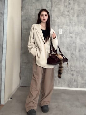 「アイテム（チャーム）」を使った、胡熊もえさん（レディース・153cm）の春コーディネート