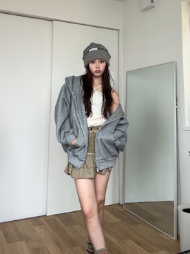 「アイテム（パーカー）」を使った、胡熊もえさん（レディース・153cm）の秋コーディネート