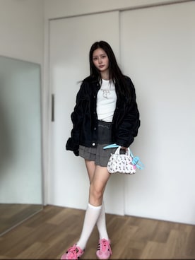 「アイテム（ボストンバッグ）」を使った、胡熊もえさん（レディース・153cm）の秋コーディネート