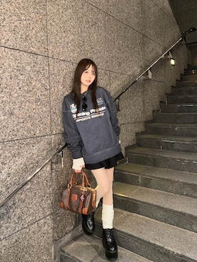 「CELINE（セリーヌ）のアイテム」を使った、胡熊もえさん（レディース・153cm）の冬コーディネート