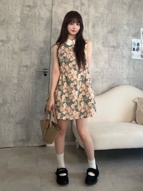 クロエ アトリエ デ フルール サンタロム オードパルファム 50mL（香水