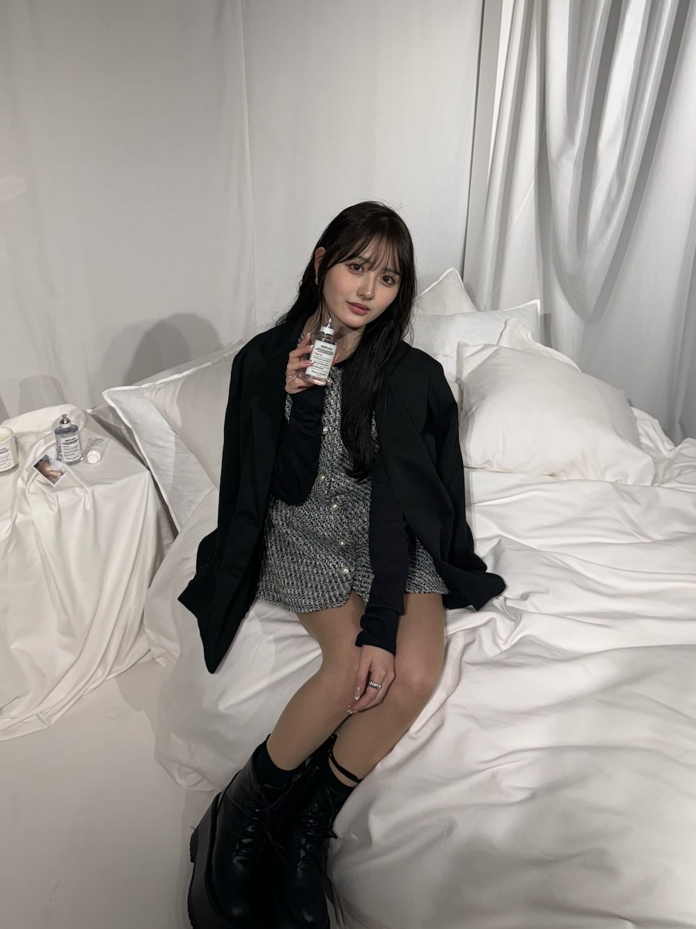 「春めき満開コーデ、ジャケット、春色、大人コーデ、大人可愛い、休日スタイル、ブラックコーデ、今日のコーデ、ジャケットコーデ、骨スト、骨格ストレート」｜「SHEINのアイテム（ジャケット/アウター、ブラック系）」を使った、胡熊もえさん（骨格ストレート・レディース・153cm）の春コーディネートの1枚目の写真