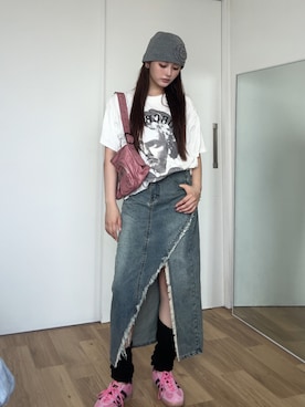 「アイテム（デニムスカート）」を使った、胡熊もえさん（レディース・153cm）の夏コーディネート