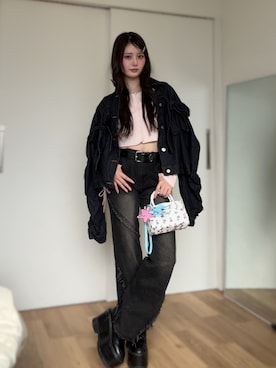 「アイテム（デニムジャケット）」を使った、胡熊もえさん（レディース・153cm）の秋コーディネート