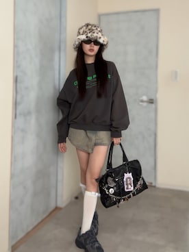 「アイテム（チャーム）」を使った、胡熊もえさん（レディース・153cm）の秋コーディネート