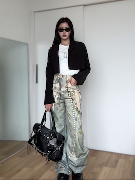 「アイテム（テーラードジャケット）」を使った、胡熊もえさん（レディース・153cm）の秋コーディネート
