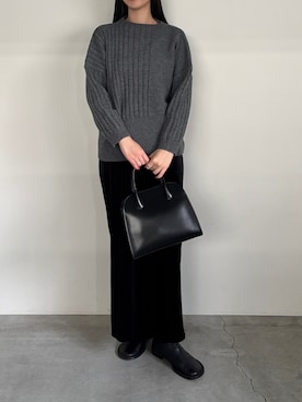 「select MOCA by son（セレクトモカバイソン）のアイテム（スカート）」を使った、AYAMEさん（レディース・167cm）の冬コーディネート