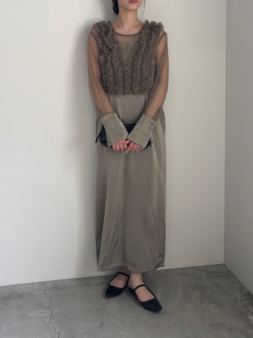 【オケージョン/結婚式】フリルトップスサテンキャミワンピースセット