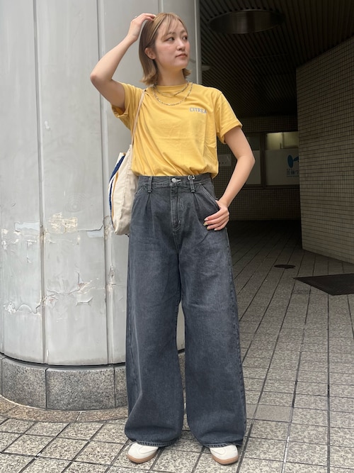 カラーエンブロイダリーTee