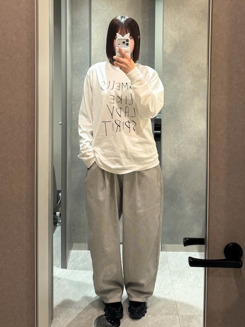 ＜6(ROKU)＞YVES  Tシャツ オフホワイト　未使用品 6(ROKU) YVES KLEIN Tシャツ - メルカリ