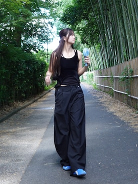 「アイテム（シューズ、ブルー系）」を使った、kurumiさん（レディース・166cm）の夏コーディネート